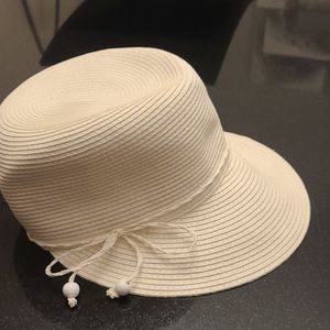 white summer hat